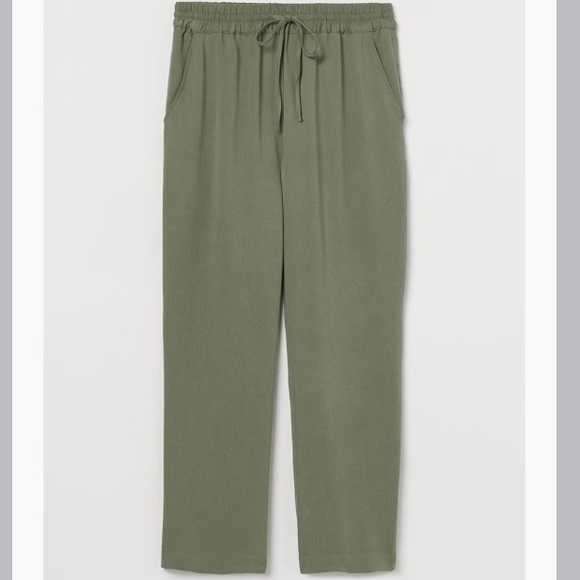 H&M Khaki Green Pants - Picture 1 of 4